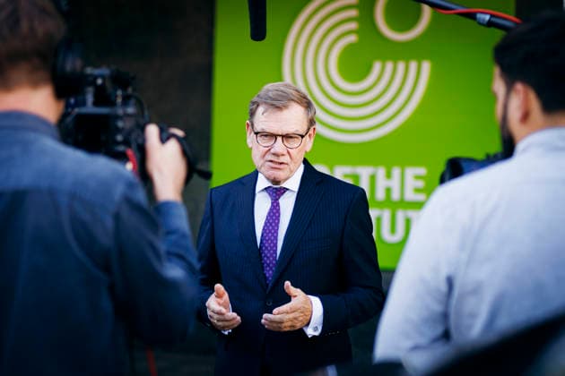 Johann Wadephul (CDU), Federal Minister of Foreign Affairs, photographed while making a statement in front of the Goethe-Institut headquarters in Munich on September 15, 2026. Photographed on behalf of the Federal Foreign Office (AA), Munich, Germany Copyright: xFelixxZahnx