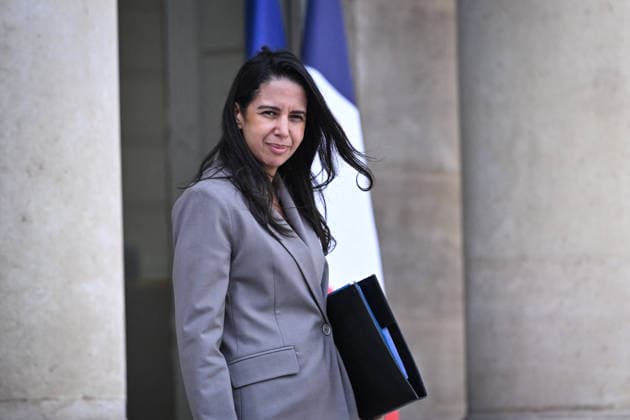 Council of Ministers at the Elysee Palace FA French Minister of Overseas Naima Moutchou exits the Elysee Palace after the Council of Ministers in Paris, on September 16, 2026. Photo by Firas Abdullah ABACAPRESS.COM Paris Île-de-France France  Copyright: xAbdullahxFiras ABACAx