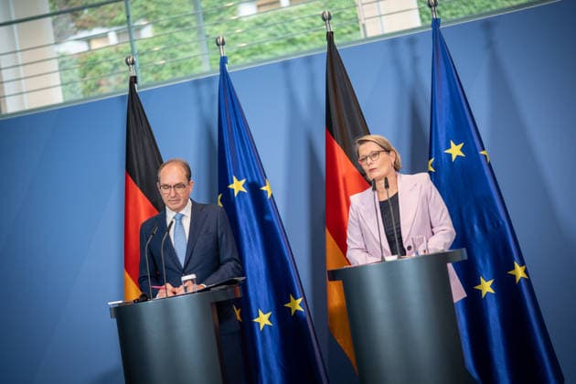 Federal Minister of the Interior Alexander Dobrindt (CSU) with Federal Minister of Justice Stefanie Hubig during a press conference at the Federal Chancellery on a 10-point plan for better protection against Islamist terrorism; press conference at the Federal Chancellery, Berlin, Germany; Federal Chancellery