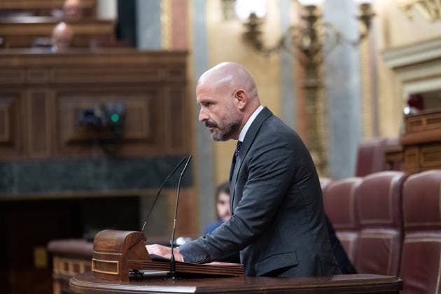 The Government Once Again Faces Questions from Congress Regarding the Crisis in Ceuta PP Representative Jaime Miguel de los Santos during a plenary session in the Congress of Deputies on September 16, 2026, in Madrid, Spain. The migration crisis that Ceuta has been experiencing since last July is once again the focus of the opposition’s questions to the government during the question period, with inquiries such as what plans are in place for the autonomous city and whether the government believes that Spain’s international image has been tarnished by the irregular entry of migrants. SEPTEMBER 16 SEPTEMBER 2026 Jesús Hellí Madrid Madrid, Spain  Copyright: xJesusxHellinx 7778779
