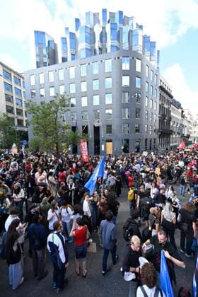 Demonstration by the Federation of Francophone Students (FEF) BRUSSELS, BELGIUM - SEPTEMBER 16 : Demonstration by the Federation of Francophone Students (FEF) against the rise in the cost of studying on September 16, 2026 in Brussels, Belgium, 16 09 2026 Brussels Belgium  Copyright: xDidierxLebrunx