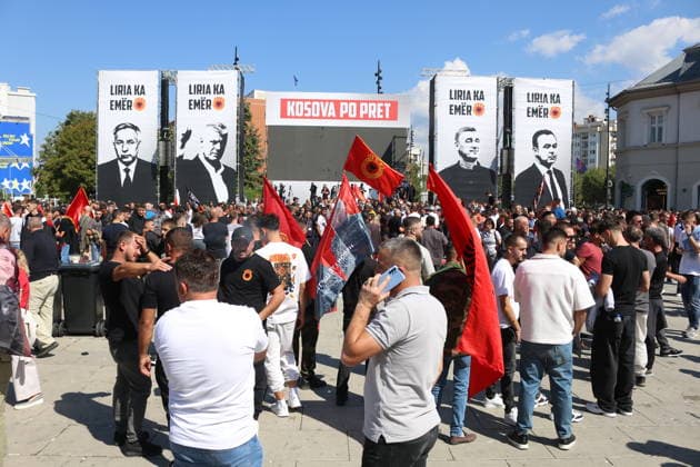 Kosovo s ex-President Thaci sentenced to 25 years for war crimes PRISTINA, KOSOVO - SEPTEMBER 16: People who filled the squares in Kosovo s capital Pristina watch the verdict hearing in the trial of Kosovo Liberation Army (KLA) commanders Thaci, Krasniqi, Veseli, and Selimi on September 16, 2026. Former Kosovo President Hashim Thaci, who has been standing trial in custody in The Hague, Netherlands, was found guilty of war crimes and sentenced to 25 years in prison. Erkin Keci Anadolu Pristina Kosovo. Editorial use only. Please get in touch for any other usage.  Copyright: x2026xAnadoluxErkinxKecix