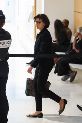Rachida Dati and Carlos Ghosn Trial - Paris Mayor of the 7th district of Paris and Former French Minister Rachida Dati pictured on the first day of corruption and influence trial in Paris, France on September 16 2026. Rachida Dati is accused of corruption and influence peddling over Ä900,000 she received in consultancy fees from a company linked to Renault-Nissan while serving as an MEP. Photo by Raphaël Lafargue ABACAPRESS.COM Paris France  Copyright: xLafarguexRaphael ABACAx