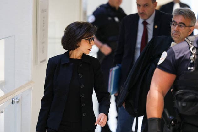 Rachida Dati and Carlos Ghosn Trial - Paris Mayor of the 7th district of Paris and Former French Minister Rachida Dati and his lawyer Antoine Beauquier pictured on the first day of corruption and influence trial in Paris, France on September 16 2026. Rachida Dati is accused of corruption and influence peddling over Ä900,000 she received in consultancy fees from a company linked to Renault-Nissan while serving as an MEP. Photo by Raphaël Lafargue ABACAPRESS.COM Paris France  Copyright: xLafarguexRaphael ABACAx