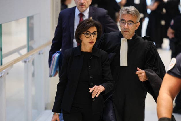 Rachida Dati and Carlos Ghosn Trial - Paris Mayor of the 7th district of Paris and Former French Minister Rachida Dati and his lawyer Antoine Beauquier pictured on the first day of corruption and influence trial in Paris, France on September 16 2026. Rachida Dati is accused of corruption and influence peddling over Ä900,000 she received in consultancy fees from a company linked to Renault-Nissan while serving as an MEP. Photo by Raphaël Lafargue ABACAPRESS.COM Paris France  Copyright: xLafarguexRaphael ABACAx