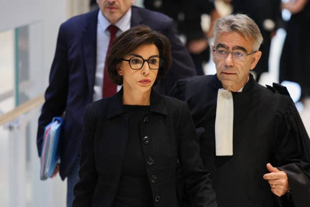Rachida Dati and Carlos Ghosn Trial - Paris Mayor of the 7th district of Paris and Former French Minister Rachida Dati and his lawyer Antoine Beauquier pictured on the first day of corruption and influence trial in Paris, France on September 16 2026. Rachida Dati is accused of corruption and influence peddling over Ä900,000 she received in consultancy fees from a company linked to Renault-Nissan while serving as an MEP. Photo by Raphaël Lafargue ABACAPRESS.COM Paris France  Copyright: xLafarguexRaphael ABACAx