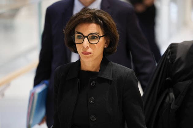 Rachida Dati and Carlos Ghosn Trial - Paris Mayor of the 7th district of Paris and Former French Minister Rachida Dati pictured on the first day of corruption and influence trial in Paris, France on September 16 2026. Rachida Dati is accused of corruption and influence peddling over Ä900,000 she received in consultancy fees from a company linked to Renault-Nissan while serving as an MEP. Photo by Raphaël Lafargue ABACAPRESS.COM Paris France  Copyright: xLafarguexRaphael ABACAx