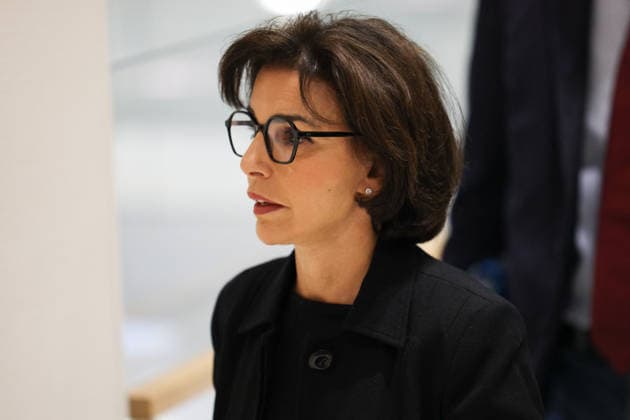 Rachida Dati and Carlos Ghosn Trial - Paris Mayor of the 7th district of Paris and Former French Minister Rachida Dati pictured on the first day of corruption and influence trial in Paris, France on September 16 2026. Rachida Dati is accused of corruption and influence peddling over Ä900,000 she received in consultancy fees from a company linked to Renault-Nissan while serving as an MEP. Photo by Raphaël Lafargue ABACAPRESS.COM Paris France  Copyright: xLafarguexRaphael ABACAx