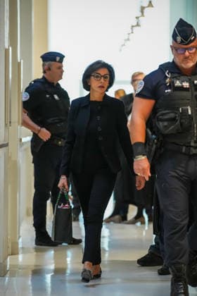 Rachida Dati Trial Aurelien Morissard MAXPPP MAXPPP Paris, Sept. 16, 2026 Former French Culture Minister Rachida Dati arrives at a Paris courthouse for her trial on corruption charges, in Paris, France, Wednesday, September 16, 2026 Aurelien Morissard MAXPPP Paris France  Copyright: xMAXPPPxAurelienxMorissard MAXPPPx MOR202609169638 MOR202609169638