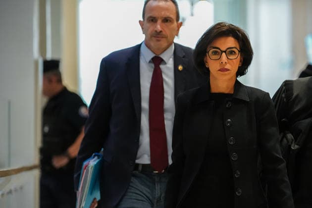 Rachida Dati Trial Aurelien Morissard MAXPPP MAXPPP Paris, Sept. 16, 2026 Former French Culture Minister Rachida Dati arrives at a Paris courthouse for her trial on corruption charges, in Paris, France, Wednesday, September 16, 2026 Aurelien Morissard MAXPPP Paris France  Copyright: xMAXPPPxAurelienxMorissard MAXPPPx MOR202609169645 MOR202609169645