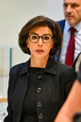 Rachida Dati, who received 900,000 euros in fees from Renault Nissan, is appearing before the Paris Criminal Court in a trial for corruption and influence peddling in Paris, France, on September 16, 2026. Six afternoons of hearings are scheduled, through September 28, to allow her to explain the 900,000-euro attorney’s fees paid by Renault-Nissan between 2010 and 2012, while she was a Member of the European Parliament. Christian Liewig Bestimage Rachida Dati, who received 900,000 euros in legal fees from Renault Nissan, is appearing before the Paris Criminal Court for a trial on charges of corruption and influence peddling in Paris, France, on September 16, 2026. Six afternoon hearings are scheduled, running through September 28, to allow  Copyright: xChristianxLiewigx xBestimagexChristianxLiewigx xBestimagex