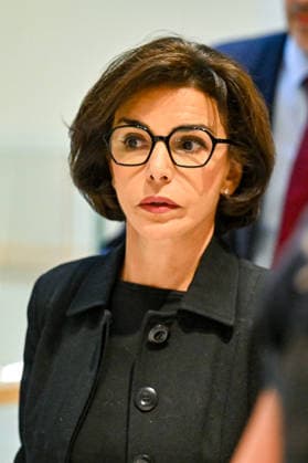 Rachida Dati, who received 900,000 euros in fees from Renault Nissan, is appearing before the Paris Criminal Court in a trial for corruption and influence peddling in Paris, France, on September 16, 2026. Six afternoons of hearings are scheduled, through September 28, to allow her to explain the 900,000-euro attorney’s fees paid by Renault-Nissan between 2010 and 2012, while she was a Member of the European Parliament. Christian Liewig Bestimage Rachida Dati, who received 900,000 euros in legal fees from Renault Nissan, is appearing before the Paris Criminal Court for a trial on charges of corruption and influence peddling in Paris, France, on September 16, 2026. Six afternoon hearings are scheduled, running through September 28, to allow  Copyright: xChristianxLiewigx xBestimagexChristianxLiewigx xBestimagex
