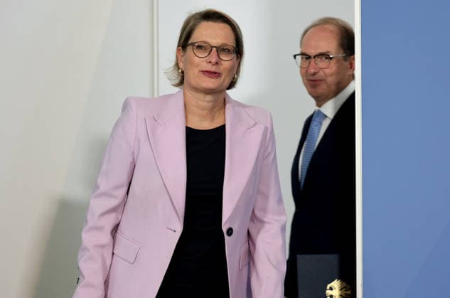 Alexander Dobrindt, Federal Minister of the Interior and for Homeland Affairs, CSU; Stefanie Hubig, Federal Minister of Justice, SPD; Press Conference on the 10-Point Plan for Better Protection Against Islamist Terrorism, Berlin, September 16, 2026
