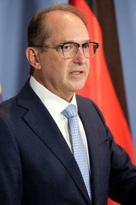 Alexander Dobrindt, Federal Minister of the Interior and for Homeland Affairs, CSU, Press Conference on the 10-Point Plan for Better Protection Against Islamist Terrorism, Berlin, September 16, 2026