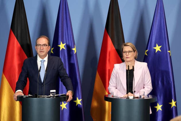 Alexander Dobrindt, Federal Minister of the Interior and for Homeland Affairs, CSU; Stefanie Hubig, Federal Minister of Justice, SPD; Press Conference on the 10-Point Plan for Better Protection Against Islamist Terrorism, Berlin, September 16, 2026