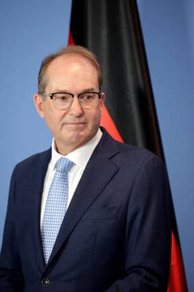 Alexander Dobrindt, Federal Minister of the Interior and for Homeland Affairs, CSU, Press Conference on the 10-Point Plan for Better Protection Against Islamist Terrorism, Berlin, September 16, 2026
