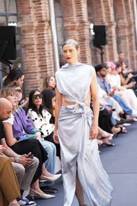A model wears at collection runway a creation from Ernesto Naranjo during Pasarela Cibeles Mercedes-Benz Fashion Week Madrid 2026 in Madrid, on Wednesday , 16 September 2026. Cordon Press 