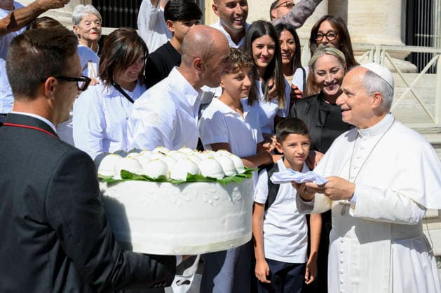 Pope Leo XIV weekly general audience Italy, Rome , Vatican, 2026 9 16 Pope Leo XIV during the weekly general audience at St Peter s square at The Vatican EDITORIAL USE ONLY - NO BOOKS Copyright: xVATICANxMEDIAx xCatholicxPressxPhotox