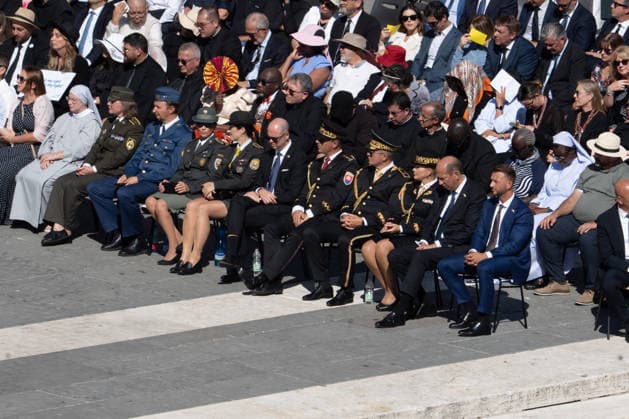 Pope Leo XIV Attends Weekly General Audience - Vatican City Pope Leo XIV attends the weekly general audience at St Peter s Square in Vatican City on September 16, 2026. Photo by Andrea Bracaglia ABACAPRESS.COM Vatican City Vatican City  Copyright: xBracagliaxAndrea ABACAx
