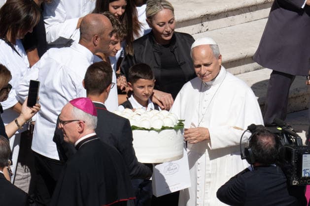 Pope Leo XIV Attends Weekly General Audience - Vatican City Pope Leo XIV attends the weekly general audience at St Peter s Square in Vatican City on September 16, 2026. Photo by Andrea Bracaglia ABACAPRESS.COM Vatican City Vatican City  Copyright: xBracagliaxAndrea ABACAx