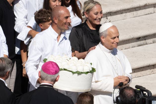 Pope Leo XIV Attends Weekly General Audience - Vatican City Pope Leo XIV attends the weekly general audience at St Peter s Square in Vatican City on September 16, 2026. Photo by Andrea Bracaglia ABACAPRESS.COM Vatican City Vatican City  Copyright: xBracagliaxAndrea ABACAx