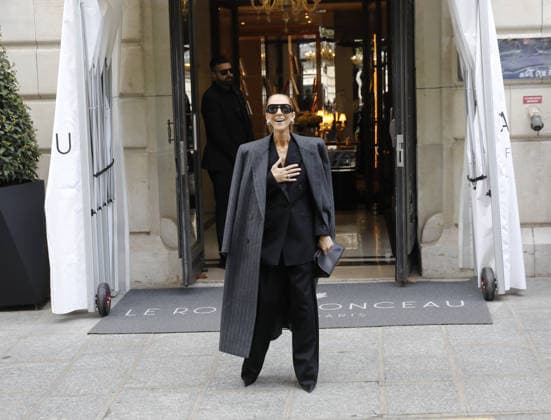 Céline Dion was cheered by her fans as she left the Royal Monceau Hotel in Paris, before heading to the Plenitude Arena at Paris La Défense for her second concert date, September 16, 2026 Marc Ausset Lacroix Bestimage Céline Dion is cheered by fans as she leaves the Royal Monceau Hotel in Paris, before heading to the Plenitude Arena in Paris La Défense for her second concert date on September 16, 2026 Copyright: xMarcxAussetxLacroixx xBestimagexMarcxAussetxLacroixx xBestimagex