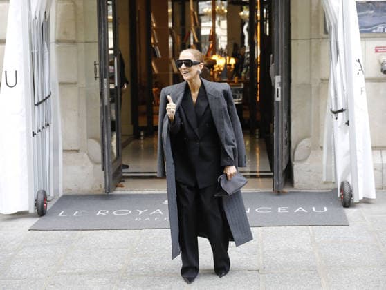 Céline Dion was cheered by her fans as she left the Royal Monceau Hotel in Paris, before heading to the Plenitude Arena at Paris La Défense for her second concert date, September 16, 2026 Marc Ausset Lacroix Bestimage Céline Dion is cheered on by fans as she leaves the Royal Monceau Hotel in Paris, before heading to the Plenitude Arena at Paris La Défense for her second concert date on September 16, 2026 Copyright: xMarcxAussetxLacroixx xBestimagexMarcxAussetxLacroixx xBestimagex