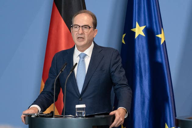 Berlin, Cabinet Meeting in Berlin, Press Conference, Chancellery, Alexander Dobrindt, Federal Minister of the Interior, Berlin, Berlin, GER