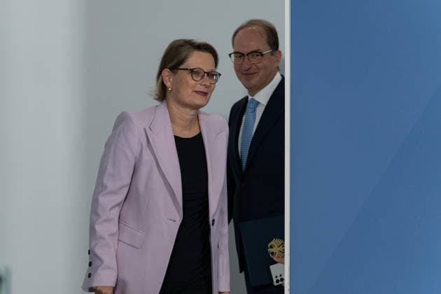 Berlin, Cabinet Meeting in Berlin, Press Conference, Chancellery, Alexander Dobrindt, Federal Minister of the Interior, Stefanie Hubig, Federal Minister of Justice and Consumer Protection, Berlin, Berlin, GER