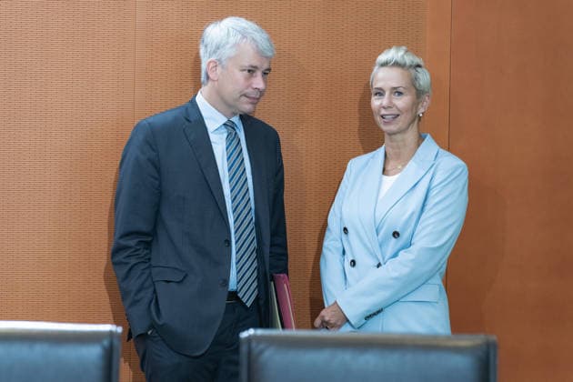 Berlin, Cabinet Meeting Berlin, Cabinet Meeting, Federal Government, Steffen Bilger, Federal Minister of Transportation, Silvia Breher, Parliamentary State Secretary Berlin Berlin GER