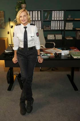 ABB HAFENKANTE Sanna Englund, actress in a police uniform, at a photo shoot marking the premiere of the 20th anniversary season and the 500th episode of the ZDF TV series *Notruf Hafenkante* on the original set of PK 21 at Studio Hamburg on September 16, 2026 in Hamburg