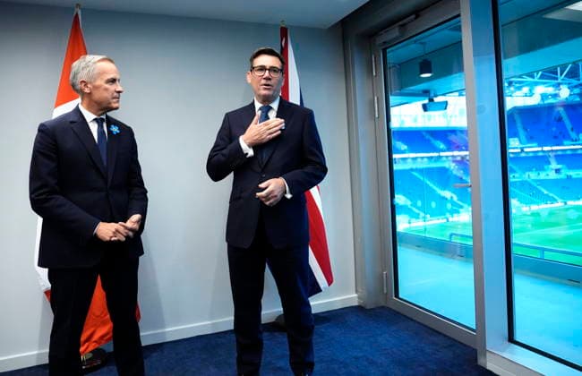 September 16, 2026, Liverpool, United Kingdom: Prime Minister Mark Carney, left, meets with British Prime Minister Andy Burnham at Hill Dickinson Stadium in Liverpool, England, on Wednesday, Sept. 16, 2026. Liverpool United Kingdom  - ZUMAc35_ 20260916_zaf_c35_102 Copyright: xJustinxTangx
