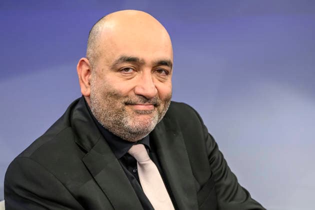 Pictured from left: Omid Nouripour, Alliance 90 The Greens, Vice President of the Bundestag, GER, Berlin, studio, guest on *Maischberger*, political talk show, TV, program, with host Sandra Maischberger, Das Erste, from Adlershof, Studio 20, September 16, 2026, Copyright: HMBxMedia UwexKoch