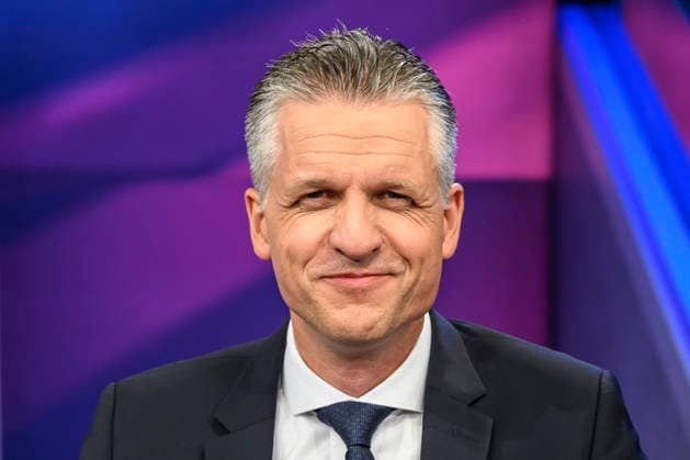Pictured, from left: Thorsten Frei, CDU Union parliamentary group leader, GER, Berlin, studio, guest on *Maischberger*, political talk show, TV, program, with host Sandra Maischberger, Das Erste, from Adlershof, Studio 20, September 16, 2026, Copyright: HMBxMedia UwexKoch