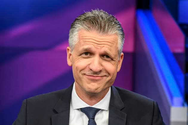 Pictured, from left: Thorsten Frei, CDU Union parliamentary group leader, GER, Berlin, studio, guest on *Maischberger*, political talk show, TV, program, with host Sandra Maischberger, Das Erste, from Adlershof, Studio 20, September 16, 2026, Copyright: HMBxMedia UwexKoch