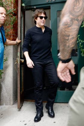 **VIDEO AVAILABLE** Tom Cruise signs autographs after attending a private screening at Tribeca Film Festival nextdoor to the Greenwhich Hotel Featuring: Tom Cruise Where: New York City, New York, United States When: 16 Sep 2026 Credit: Jairo INSTARimages EDITORIAL USE ONLY. NOT FOR USE BY NEWSPAPERS BASED IN THE UK. Copyright: xx instar56027223