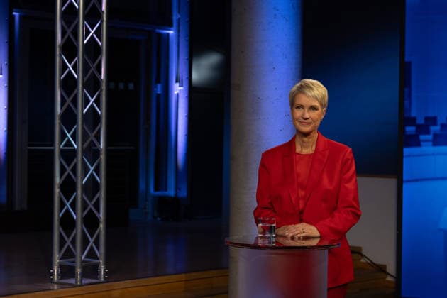 Mecklenburg-Vorpommern state election campaign continues in Germany SCHWERIN, GERMANY - SEPTEMBER 16: Mecklenburg-Vorpommern Minister-President Manuela Schwesig of the Social Democratic Party (SPD) and Leif-Erik Holm of the Alternative for Germany (AfD) pose ahead of a televised election debate hosted by NDR in Schwerin, Germany, on September 16, 2026, ahead of the state election on September 20. Somaya Abdelrahman Anadolu Schwerin Germany. Editorial use only. Please get in touch for any other usage.  Copyright: x2026xAnadoluxSomayaxAbdelrahmanx