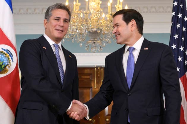 U.S. Secretary of State Marco Rubio (R) greets Costa Rican Foreign Minister Manuel Tovar during a meeting in the Treaty Room at the State Department in Washington, D.C., USA 16 September 2026. Foreign Minister Tovar, who is touring the United States this week, met with Rubio in Washington to strengthen relations between the two countries and address various topics of mutual interest regarding joint cooperation between Costa Rica and the United States. Costa Rica strengthens security and migration ties with the U.S. during meeting with Rubio !ACHTUNG: NUR REDAKTIONELLE NUTZUNG!  Copyright: xLENINxNOLLYx AME7946 20260916-55021420666_1