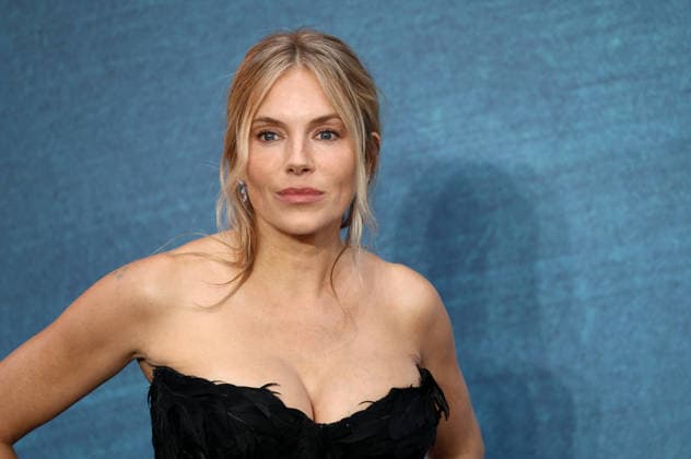 September 16, 2026, London, United Kingdom: Sienna Miller attends the War World premiere at Odeon Luxe Leicester Square. London United Kingdom  - ZUMAs197 20260916_aaa_s197_146 Copyright: xFredxDuvalx