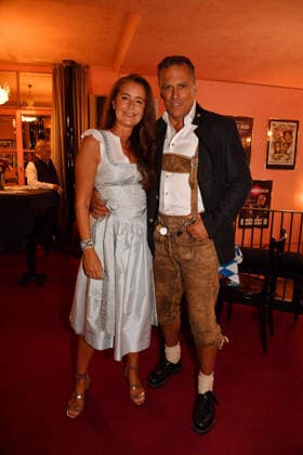 Sylvie Lindenbauer and Marcus Gruesser at the premiere of *Oktoberfest: A Musical—An Almost True Story*Ö An Almost True Story premieres on September 16, 2026, at the Komoedie Bayerischer Hof in Munich. Sylvie Lindenbauer and Marcus Gruesser attend the premiere of Oktoberfest: A Musical—An Almost True Story on Septembe