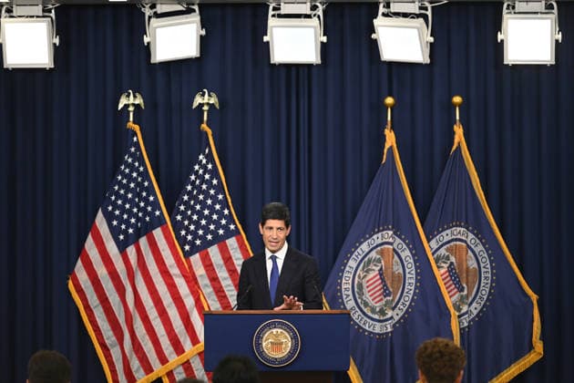 WASHINGTON, DC - SEPTEMBER 16: US Federal Reserve Chair Kevin Warsh speaks during a news conference at Federal Reserve Headquarters on September 16, 2026 in Washington, DC. Kevin Warsh discussed the central bank s decision to raise interest rates for the first time since 2023 at a press conference following its latest policy meeting.  Copyright: xChinaxNewsxServicex 111667399150