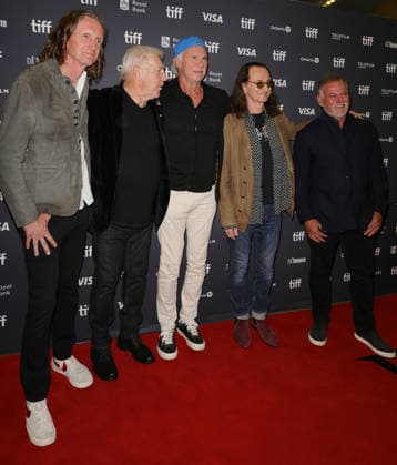 Geddy Lee, Chad Smith, Sam Dunn, Alex Lifeson, Scot McFadyen At the premiere of Neil Peart: No One s Disciple during the 2026 Toronto International Film Festival at Princess of Wales Theatre on September 16, 2026 in Toronto, Ontario. Copyright: xHumbertoxServin Clasos MediaPunchx