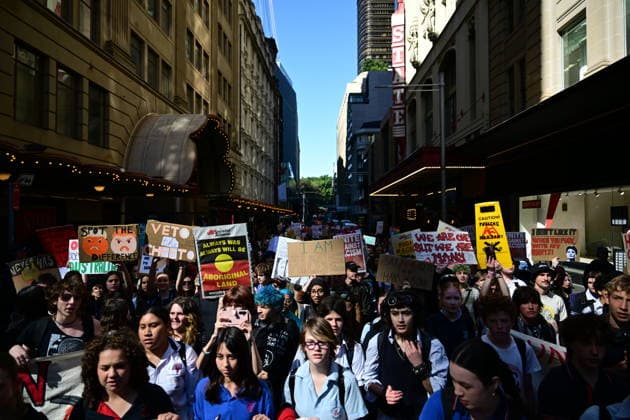 STUDENTS PROTEST HANSON, NSW school students gather for a Students Say No To Hanson nationwide rally at Sydney Town Hall in Sydney, Thursday, September 17, 2026. ( NO ARCHIVING SYDNEY NEW SOUTH WALES Australia  Copyright: xDEANxLEWINSx 20260917122364669303