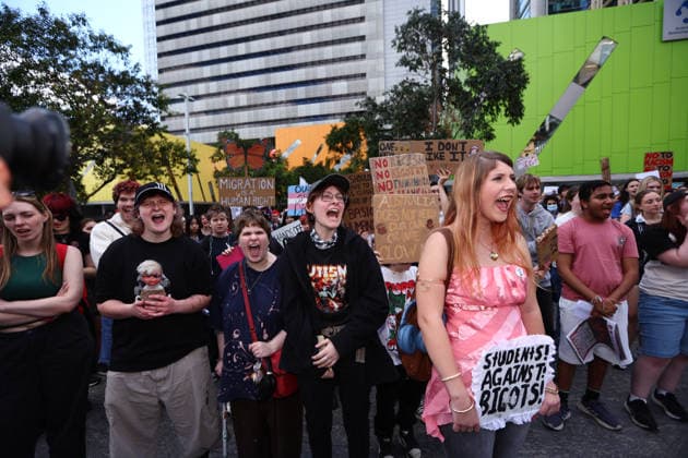 STUDENTS PROTEST HANSON, Scenes during a Students Say No To Hanson nationwide rally, Brisbane, Thursday, September 17, 2026. ( NO ARCHIVING BRISBANE QUEENSLAND Australia  Copyright: xJASONxO BRIENx 20260917165399316261