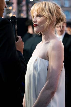 WAR World Premiere Emma Laird attends the War World premiere at Odeon Luxe Leicester Square on September 16, 2026 in London, England., Credit:Lounis Tiar Avalon United Kingdom, London, Leicester Square  Copyright: xLounisxTiarx xAvalonx 1135406398