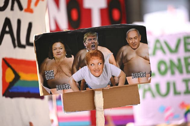 STUDENTS PROTEST HANSON, A Protester holds up a placard during a Students Say No To Hanson nationwide rally, Melbourne, Thursday, September 17, 2026. ( NO ARCHIVING MELBOURNE VICTORIA Australia  Copyright: xJAMESxROSSx 20260917168640509300