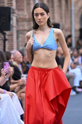 September 16, 2026, Madrid, Spain: A model parades with MoisÃ s Nieto design during Mercedes Benz Fashion Week Madrid Cibeles Palace. Madrid Spain  - ZUMAs197 20260916_aaa_s197_460 Copyright: xAtilanoxGarciax