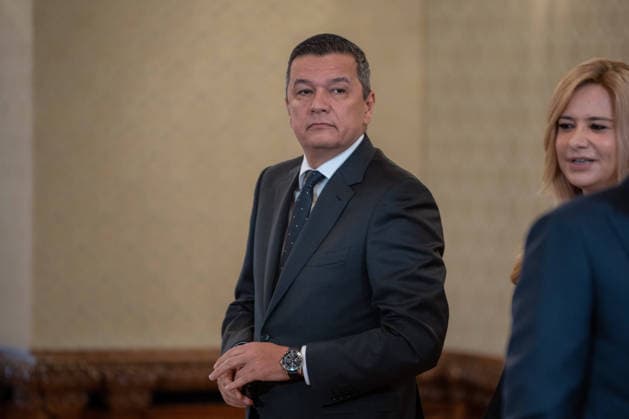 Romanian President Nicusor Dan meets PSD delegation for government formation talks BUCHAREST, ROMANIA - SEPTEMBER 17: Romanian President Nicusor Dan (not seen) hosts members of the Social Democratic Party (PSD), led by party president Sorin Grindeanu, for official consultations regarding the appointment of the country s next Prime Minister at the Cotroceni Presidential Palace in Bucharest, Romania on September 17, 2026. Alex Nicodim Anadolu Bucharest Romania. Editorial use only. Please get in touch for any other usage.  Copyright: x2026xAnadoluxAlexxNicodimx