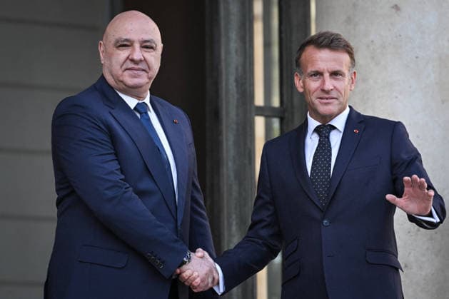 Emmanuel Macron welcomes Joseph Aoun at the Elysee FA French President Emmanuel Macron welcomes President of the Lebanese Republic Joseph Aoun at the Elysee Palace in Paris on September 17, 2026. Photo by Firas Abdullah ABACAPRESS.COM Paris Ile-de-France France  Copyright: xAbdullahxFiras ABACAx