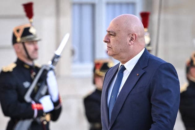 Emmanuel Macron welcomes Joseph Aoun at the Elysee FA President of the Lebanese Republic Joseph Aoun arrives to be welcomed by French President Emmanuel Macron at the Elysee Palace in Paris on September 17, 2026. Photo by Firas Abdullah ABACAPRESS.COM Paris Ile-de-France France  Copyright: xAbdullahxFiras ABACAx